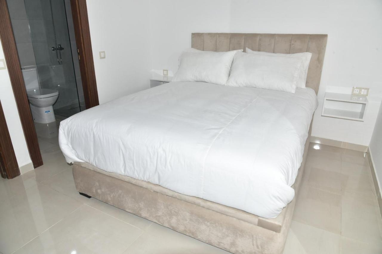 Lovely Apartment With Pool & Gym Кенитра Экстерьер фото