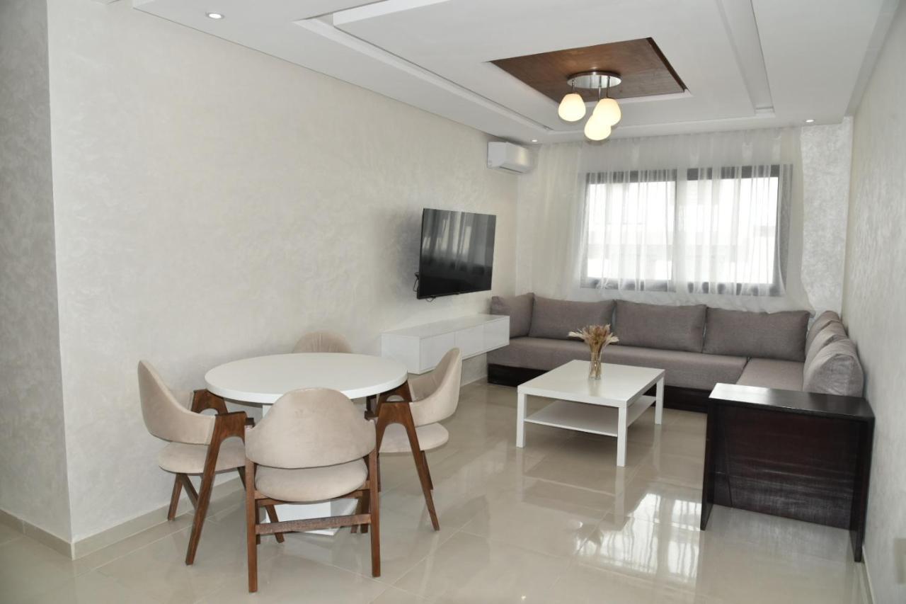 Lovely Apartment With Pool & Gym Кенитра Экстерьер фото
