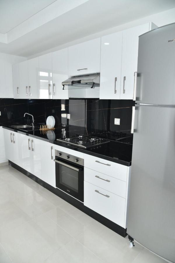 Lovely Apartment With Pool & Gym Кенитра Экстерьер фото